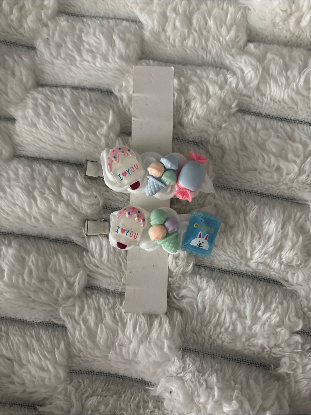 Candy hair 2pc clips